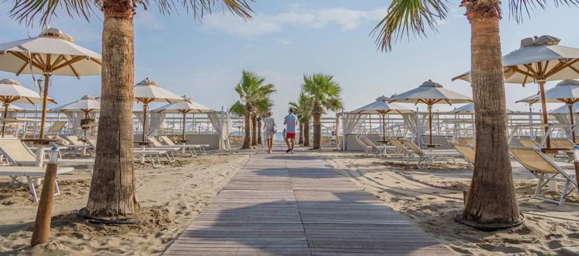 Riccione Beach Hotel - Enjoy Your Summer -Beach Village Incluso Luaran gambar