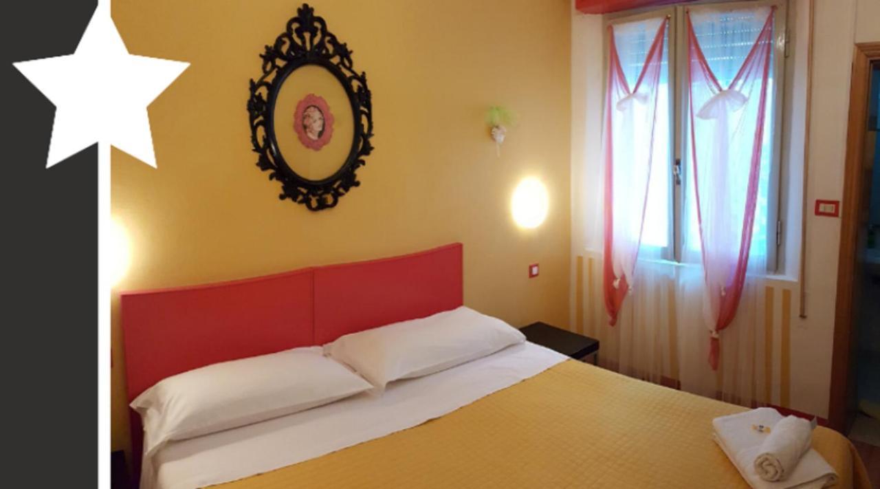 Riccione Beach Hotel - Enjoy Your Summer -Beach Village Incluso Luaran gambar